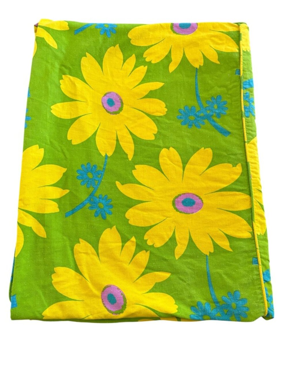 Vintage 1960's 70's Table Cloth Daisies Print Summertime 100 x 75